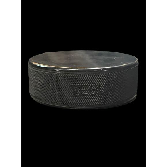 Vintage Detroit Vipers September 30 1994 Inaugural Game Hockey Puck with Bag - Picture 3 of 5